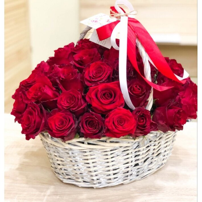 Корзина «51 красная роза»