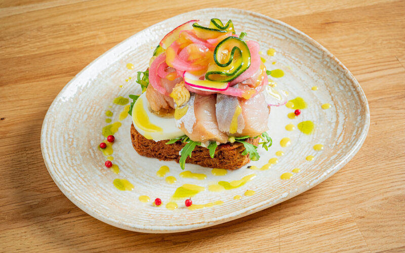 Смореброд со скумбрией