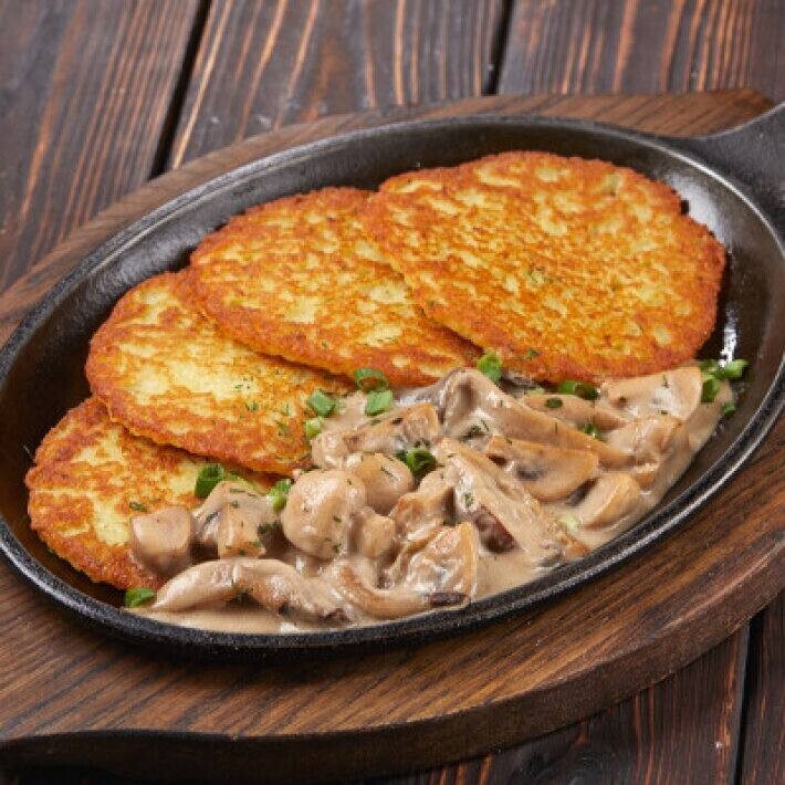 Драники с курицей и грибами