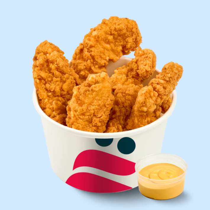 Стрипсы куриные с соусом