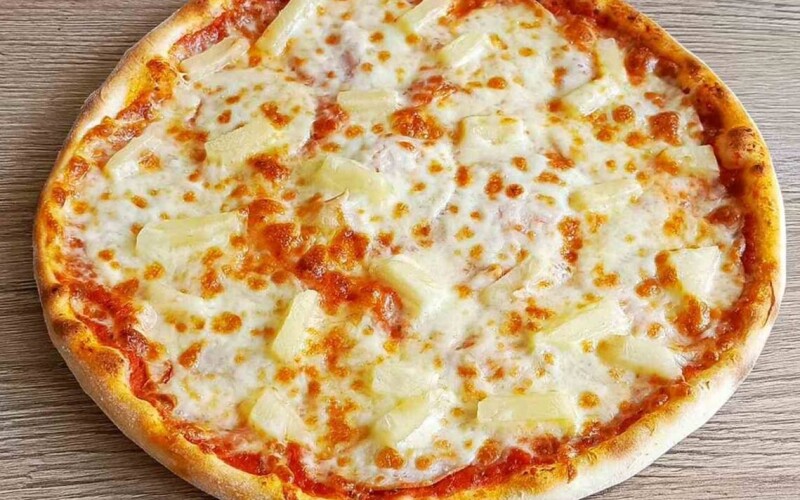 Пицца «Ананас»