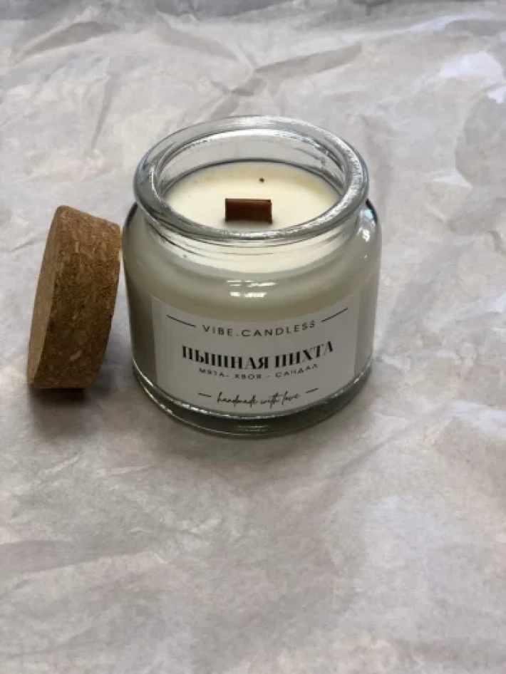 Свеча ручной работы в стекле