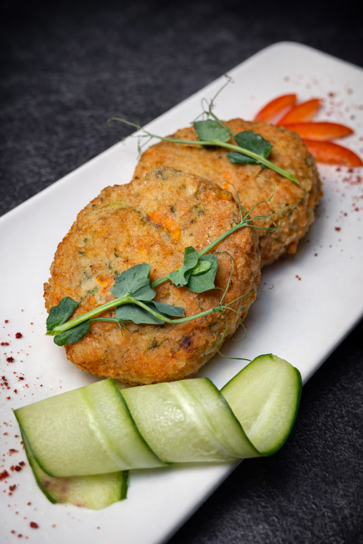 Биточки куриные с овощами