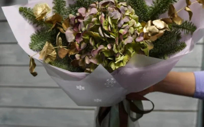 Букет из сухоцветов, эвкалипта и нобилиса