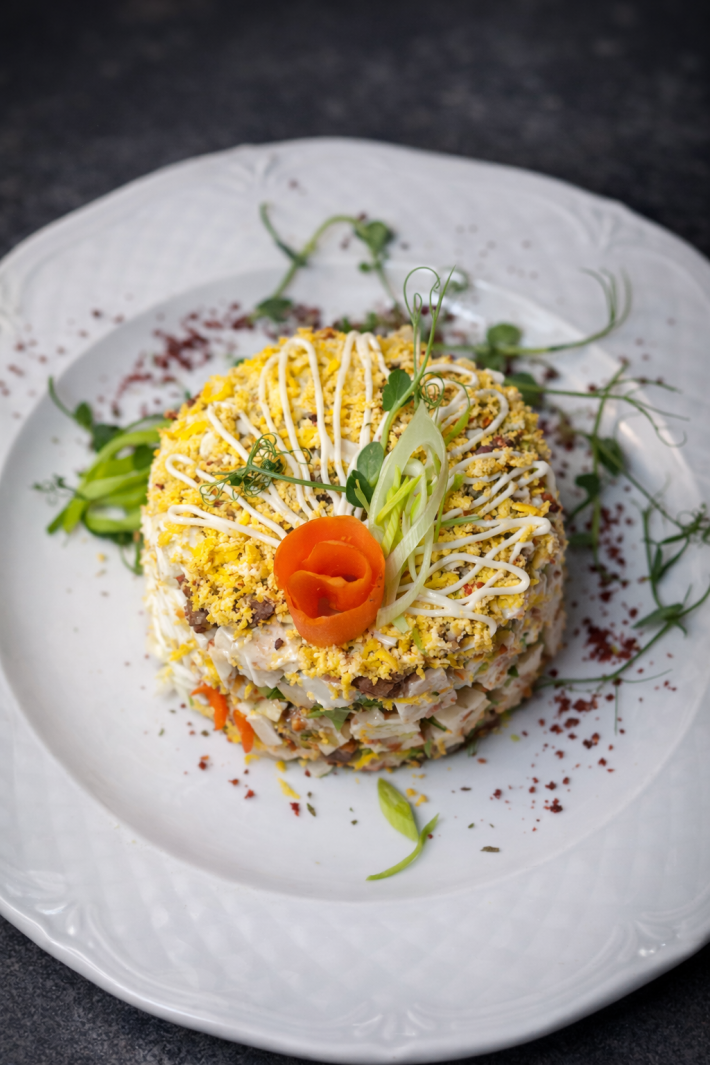 Салат овощной с грибами