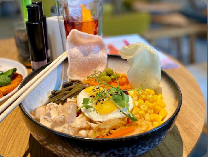 Пибимпап с цыплёнком