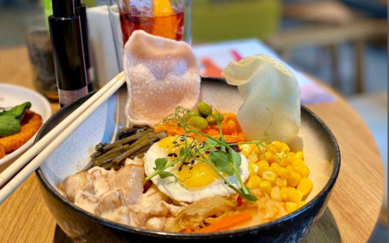 Пибимпап с цыплёнком