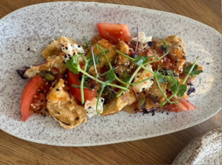 Салат с баклажанами темпура