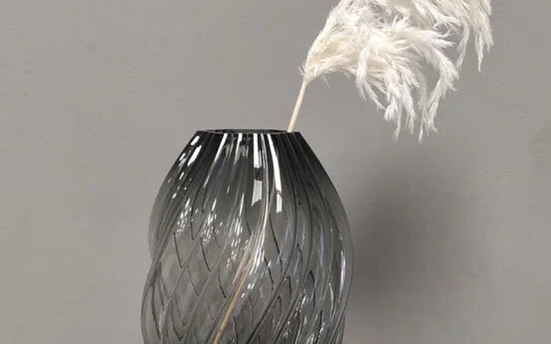 Ваза из стекла 36