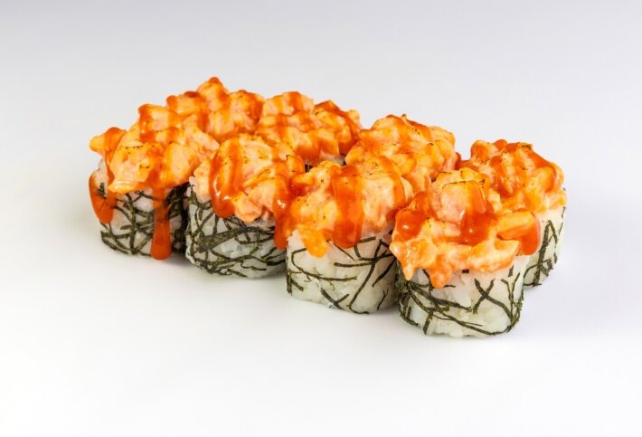 Острый ролл с креветкой