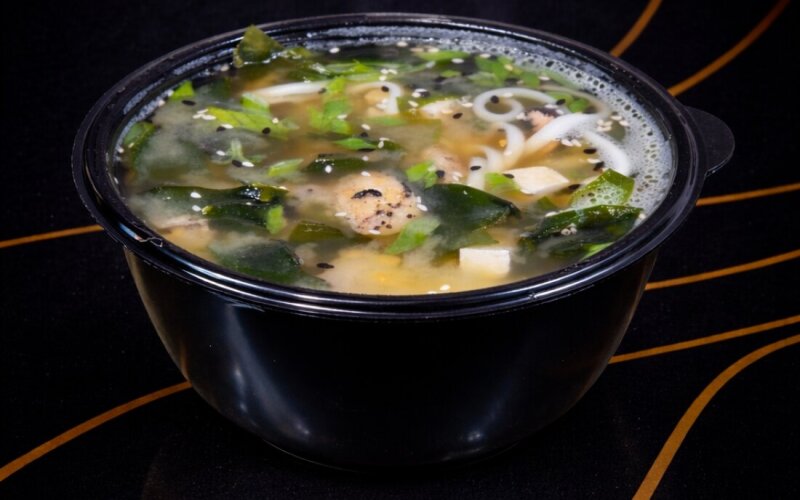 Мисо суп с курицей