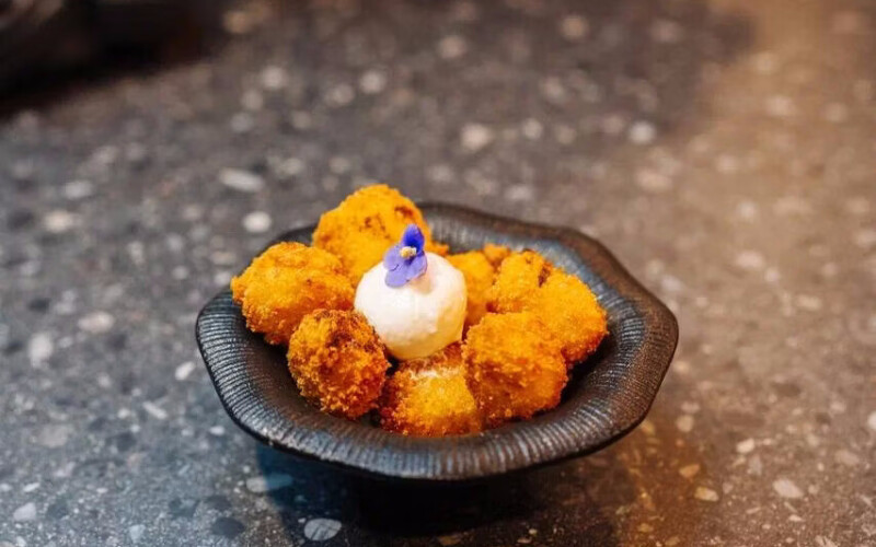 Тайские жареные бананы с корицей