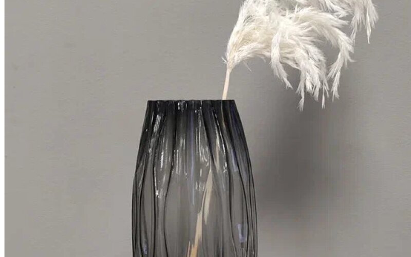 Ваза из стекла