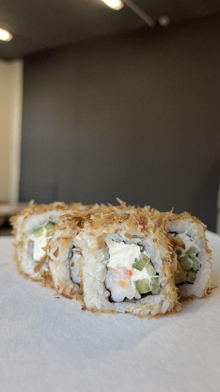 Ролл «Эби бонито»