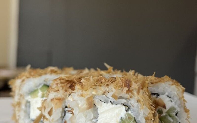 Ролл «Эби бонито»