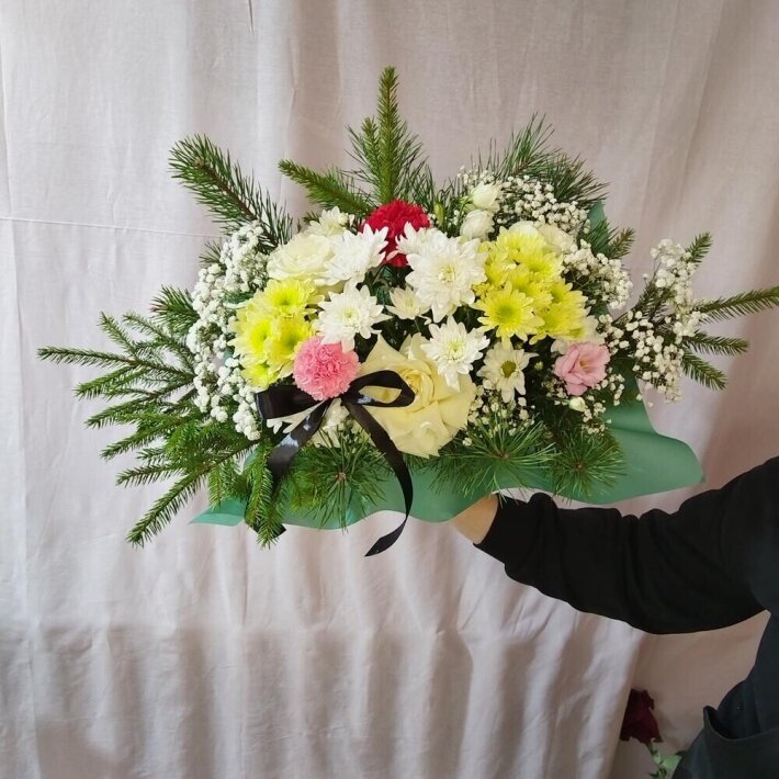 Композиция с цветами