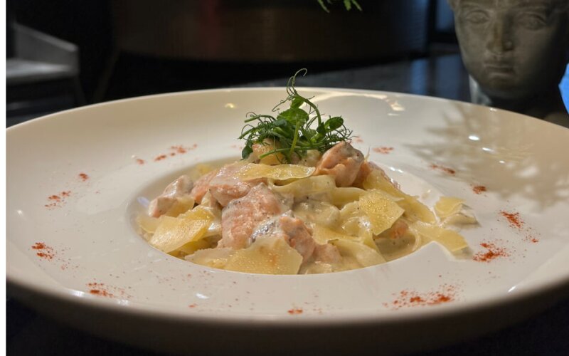 Паста с лососем