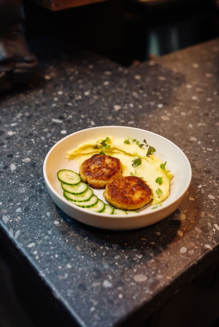 Пюре с котлеткой