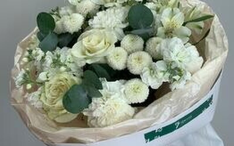 Букет сборный «Белоснежный»