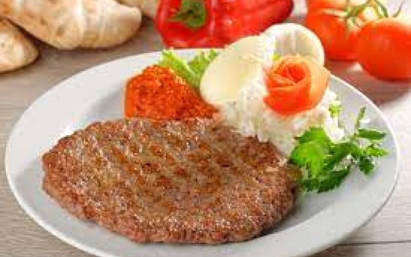 Плескавица- по болгарски
