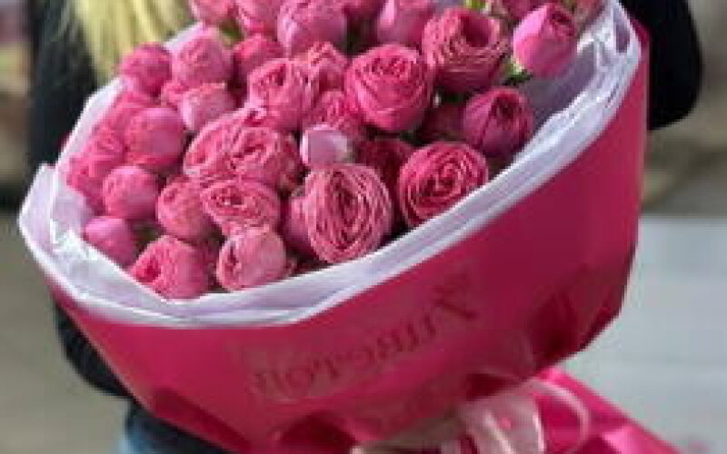 Букет «Жизель» из кустовых роз