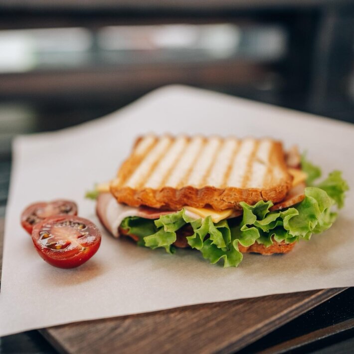 Тост с беконом