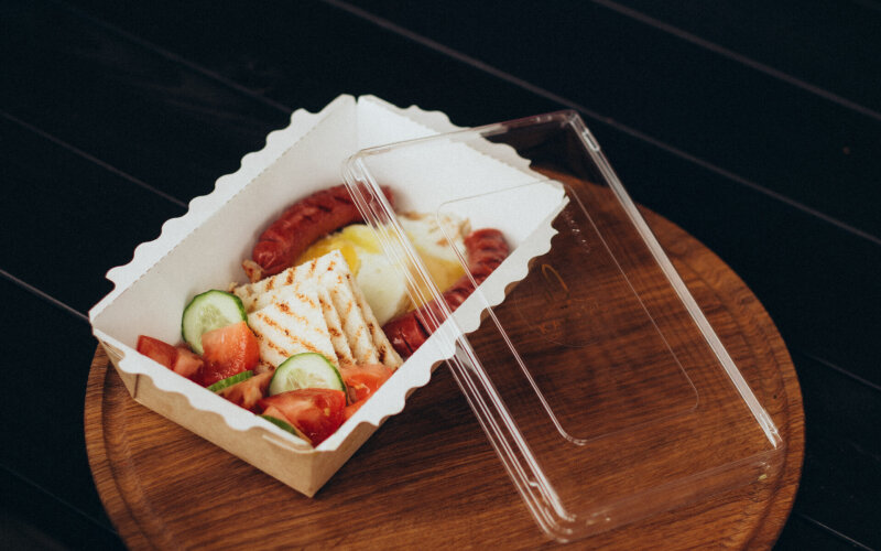 Глазунья с колбасками