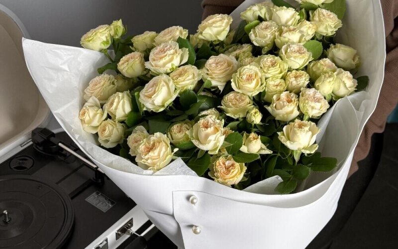 Букет «Самер роуз»