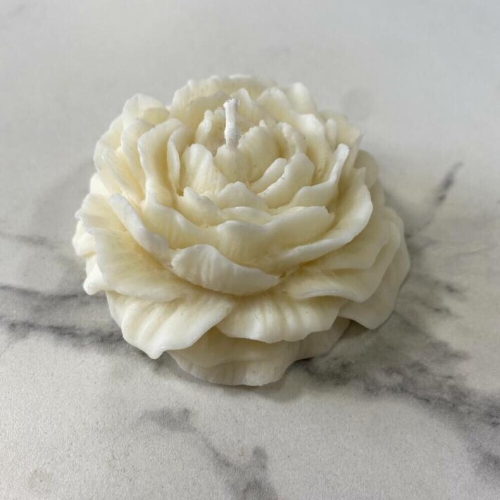 Свеча «Белый пион»