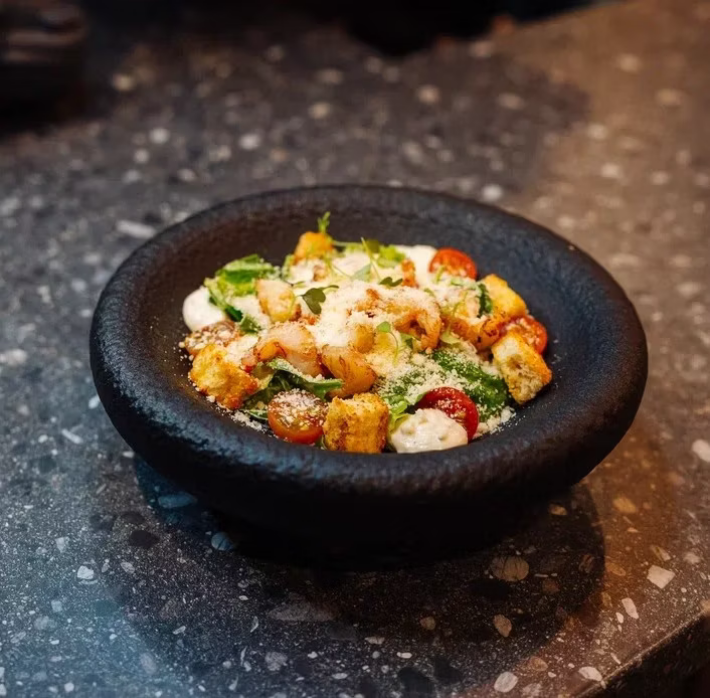 Салат «Цезарь» с креветками