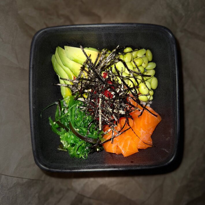 Поке боул с лососем