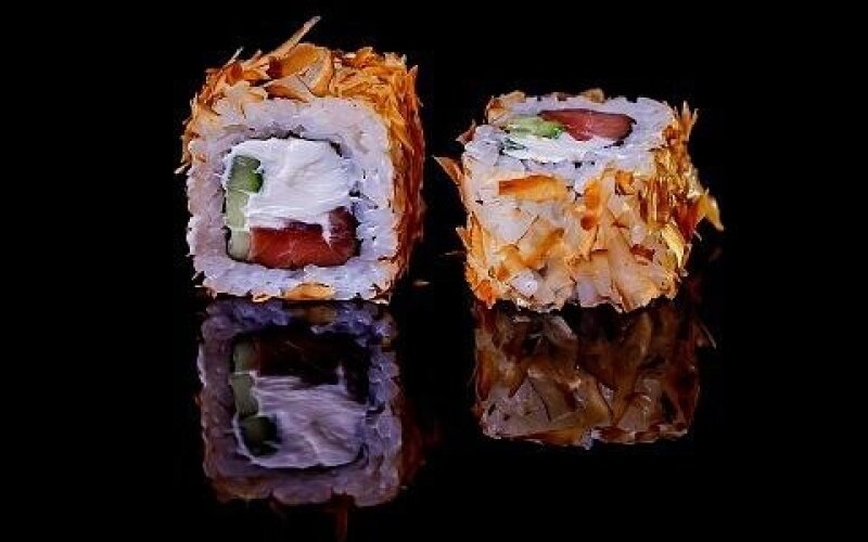 Ролл «Бонито с тунцом»