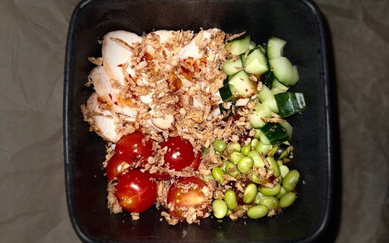 Поке боул с курицей