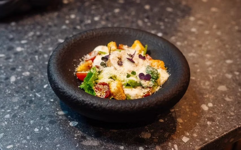 Салат «Цезарь» с курицей