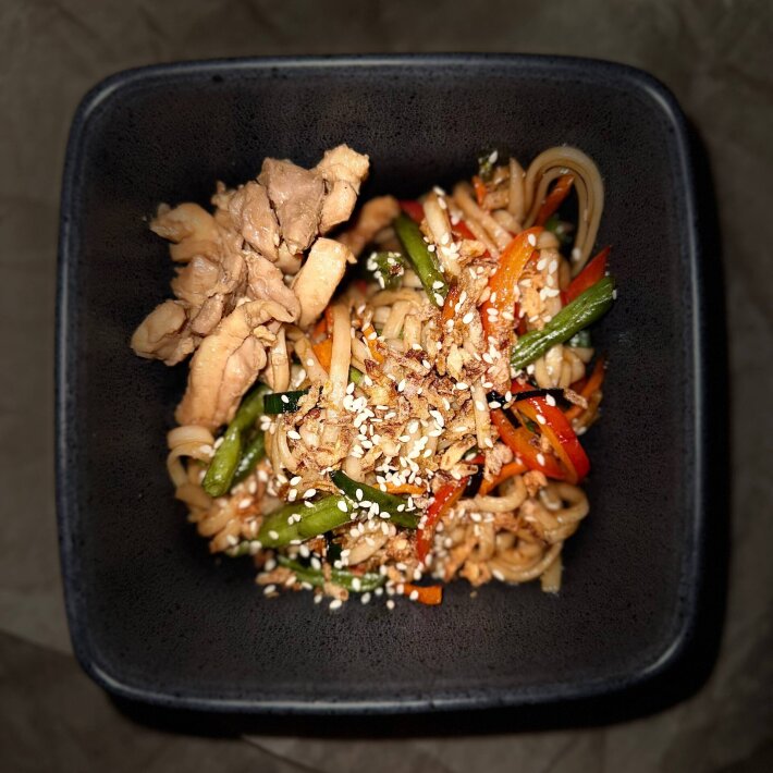 Удон с курицей