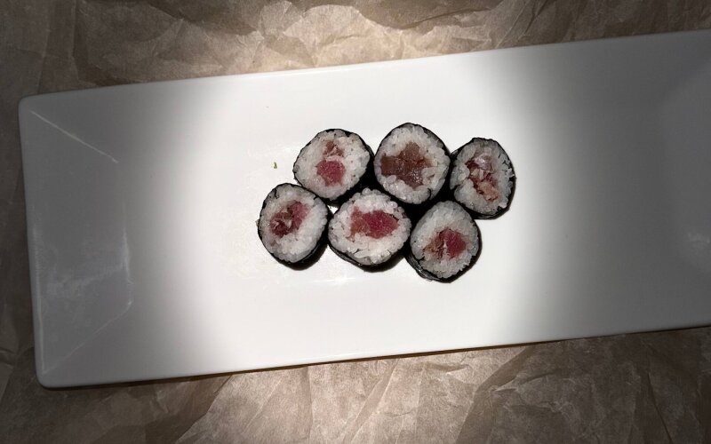 Мини ролл с тунцом