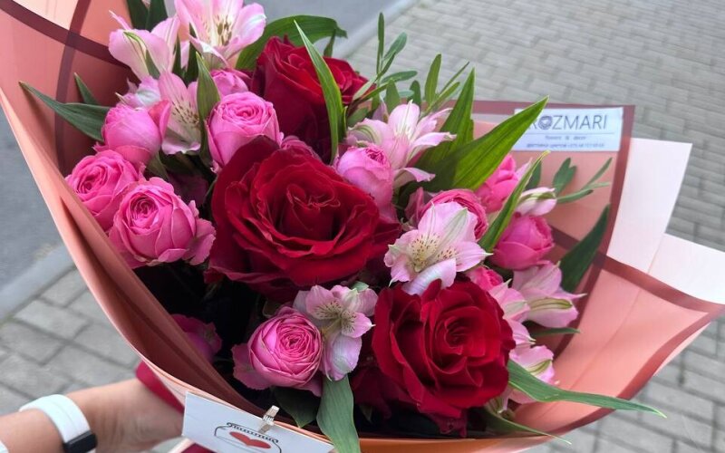 Сборный букет 10