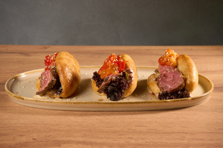 Бао- тако с  ростбифом