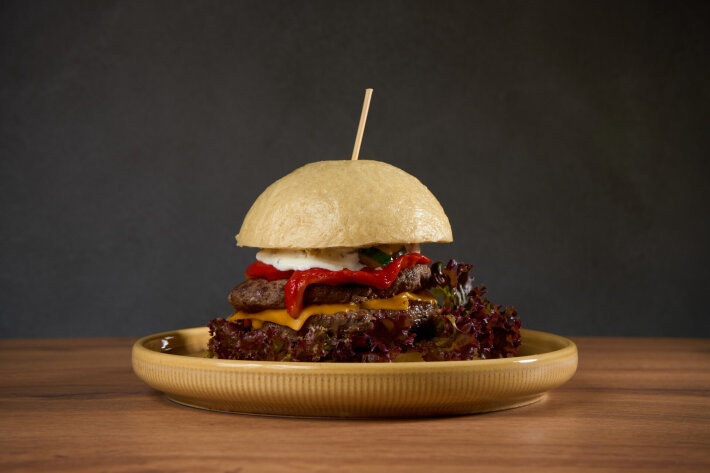 Бао-дабл бургер с говядиной