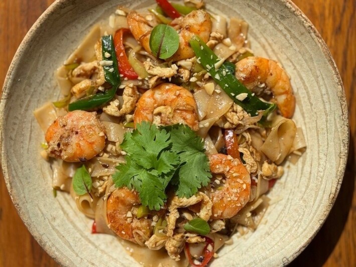 Лапша «Пад тай» с креветками