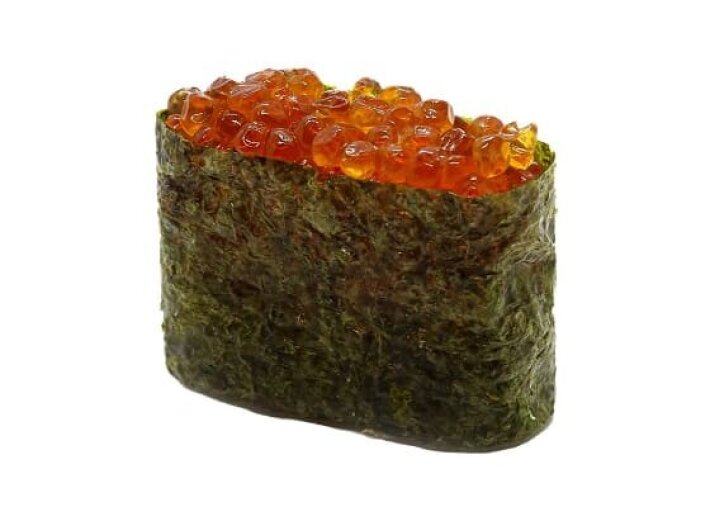 Гункан с икрой лосося