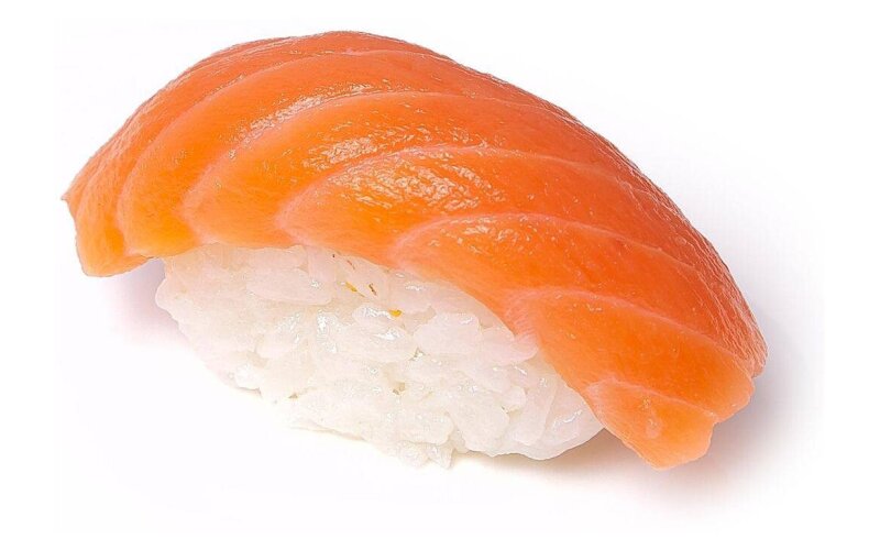 Суши с копчёным лососем