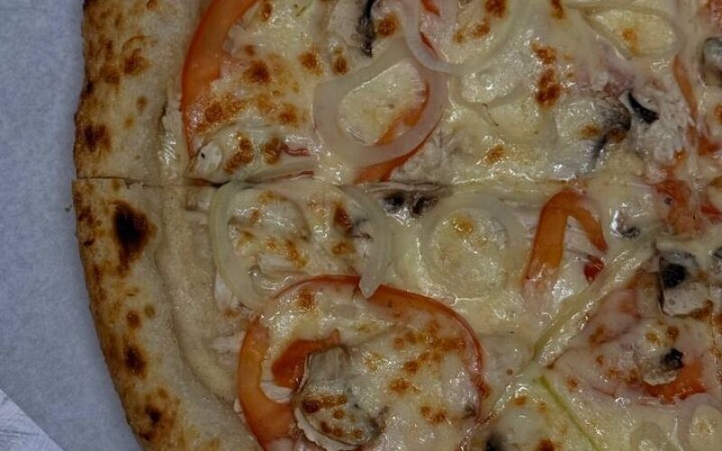 Пицца «Сливочная цыпа»