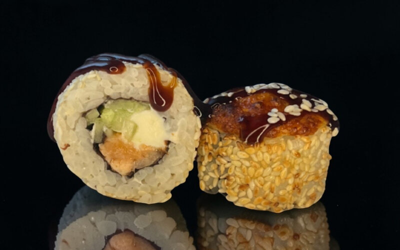 Запечённый ролл «Сяке фудзи»