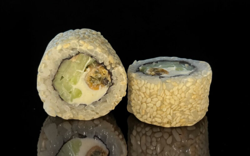 Ролл «Мидия окинава»