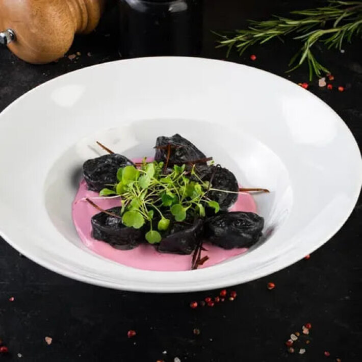 Пельмени с копченой сметаной