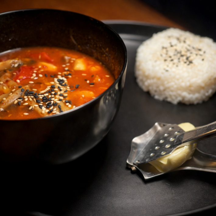 Суп «Том ям с морепродуктами»