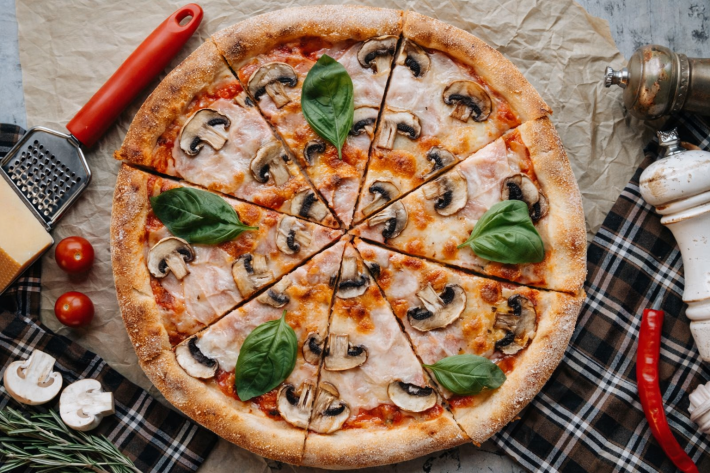 Пицца «Ветчина и грибы»