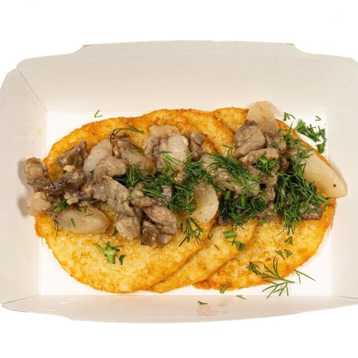 Драники со шкварками