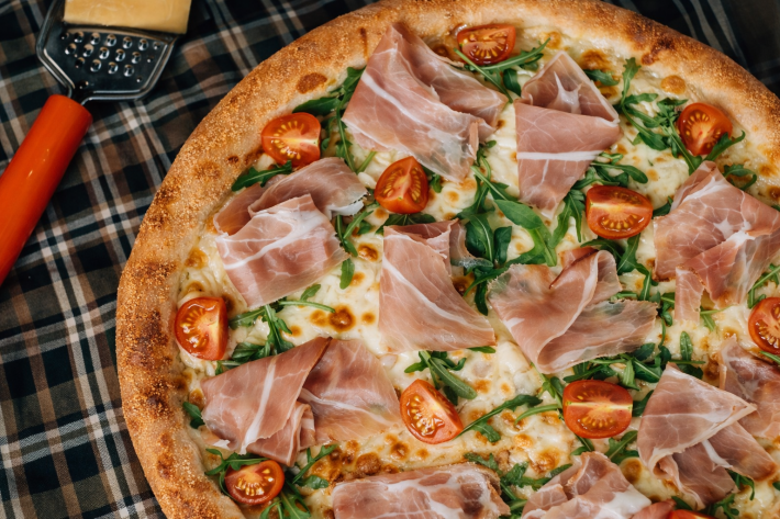 Пицца «Прошутто-руккола»